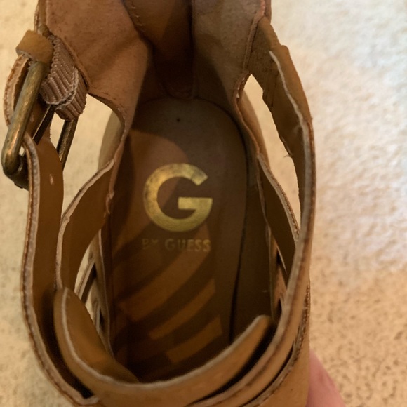Guess Ankle boots Size 7 - Picture 2 of 3